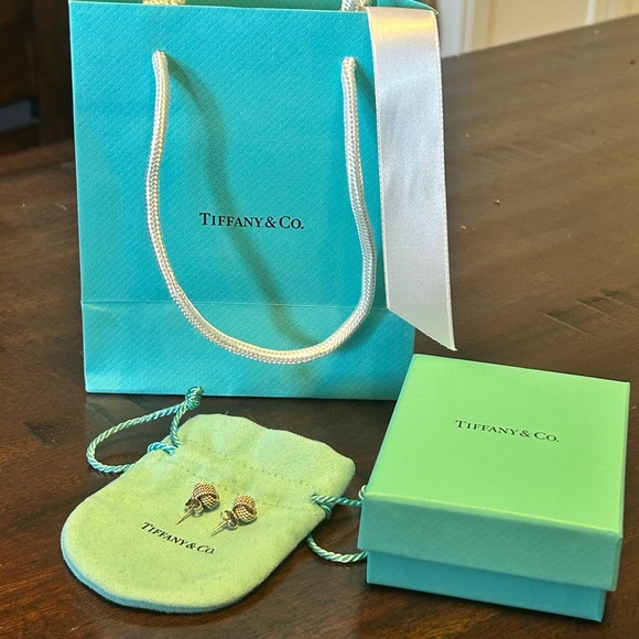 Authentic Tiffany & Co. Somerset Twisted Rope Knot 925 Sterling Silver Earrings - Picture 3 of 6